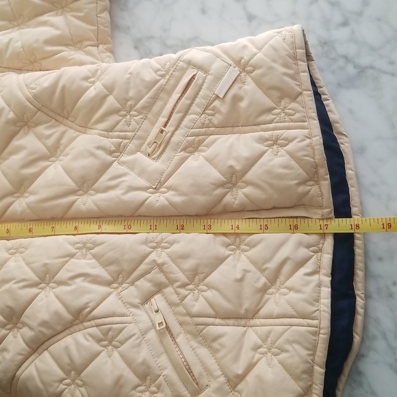 OshKosh Faux Fur coat - Picture 10 of 14